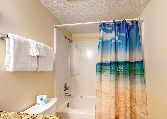 Gulf-front W Amazing View Balcony Ac & Shared Pools Hot Tubs Gym Holiday home