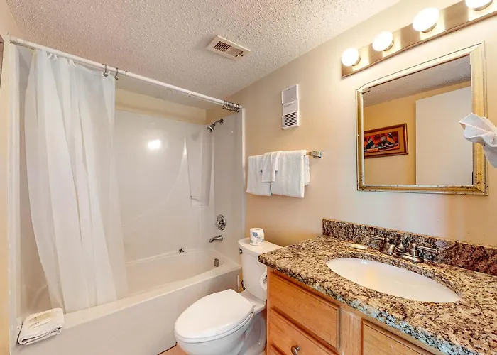 Gulf-front W Amazing View Balcony Ac & Shared Pools Hot Tubs Gym Holiday home *