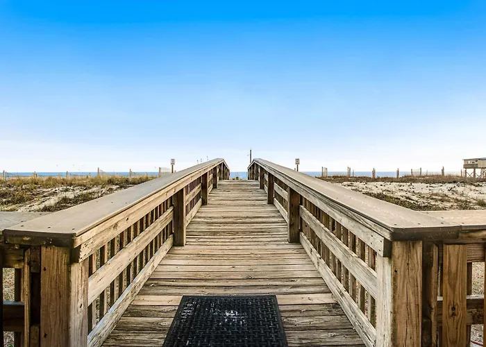 Gulf-front W Amazing View Balcony Ac & Shared Pools Hot Tubs Gym *