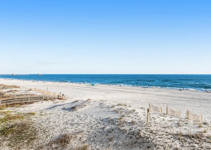 Holiday home Gulf-front W Amazing View Balcony Ac & Shared Pools Hot Tubs Gym